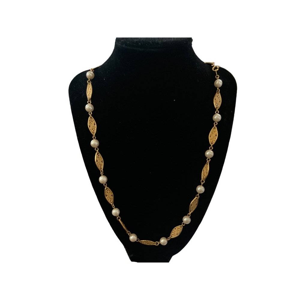 A1 goldtone play grease chain necklace 1980 to 1990‎